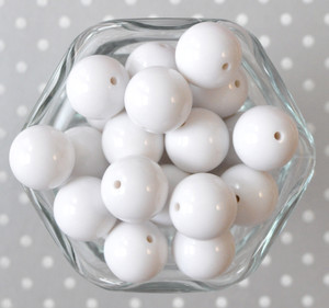 20mm White solid bubblegum beads
