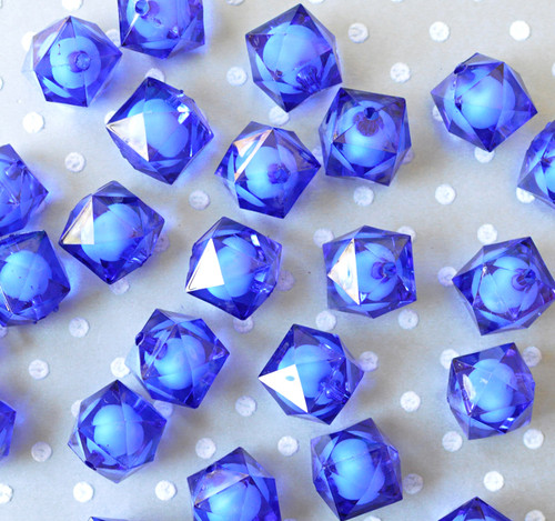 20mm Royal blue ice cube faceted acrylic beads