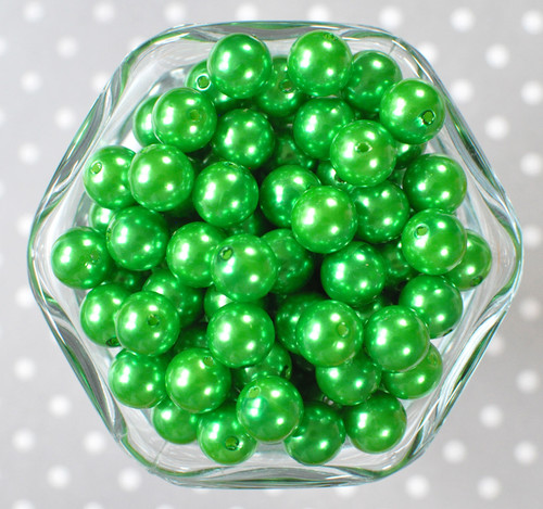 12mm Emerald green pearl bubblegum beads