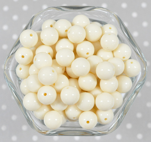 12mm Cream solid bubblegum beads