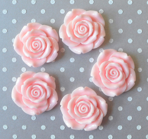 42mm Light Pink resin flower beads for chunky necklaces