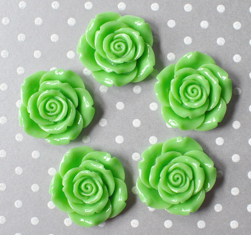 42mm Spring green resin flower beads