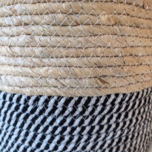 Black And White Weaved Bottom Basket With Handels