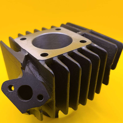 Suzuki JR50 Engine Cylinder Boring Suzuki JR50 Engine Cylinder Boring