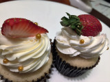 Strawberry Champagne Cupcakes