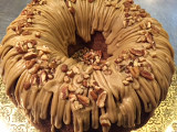 Apple Pecan Caramel Coffee Cake