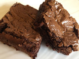 Passover Walnut Brownies
