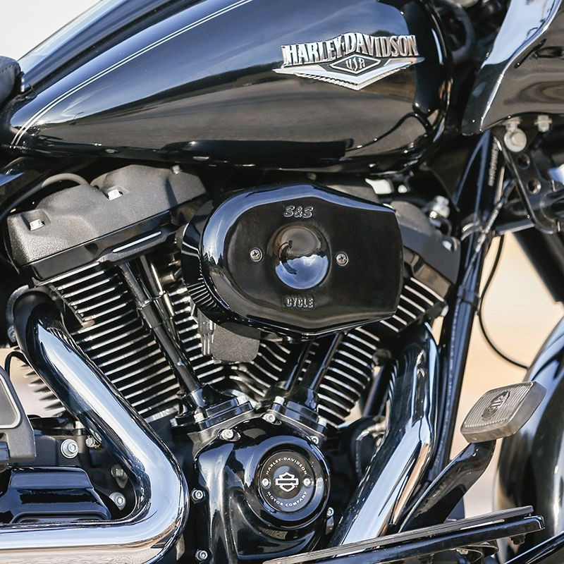 Stealth Air Cleaner Kit with Black Tribute Cover for 2017-Up HD® M8 Models