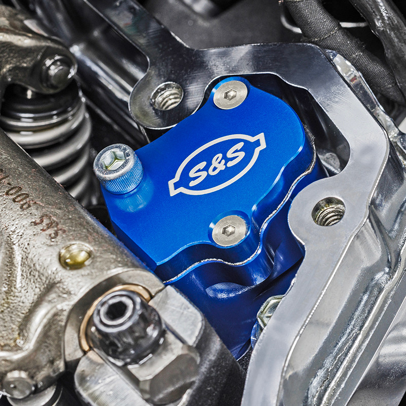 Billet Head Breathers for M8 Models