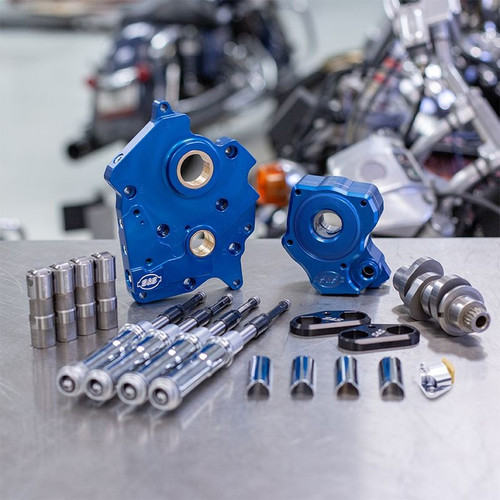 Chain Drive 465C Cam Chest Kit with Chrome Pushrod Tubes for Oil Cooled 2017-up M8 Models Chain Drive 465C Cam Chest Kit with Chrome Pushrod Tubes for Oil Cooled 2017-up M8 Models