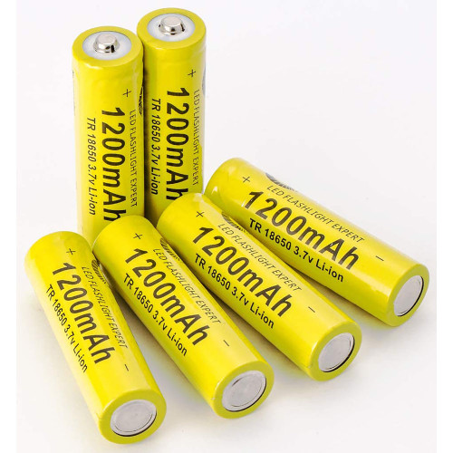 Discover the TruGlo 18650 Li-ion Lithium Battery, a powerful and dependable rechargeable energy solution. With a capacity of 1200mAh and an output voltage of 3.7 volts, this high-performance battery is perfect for flashlights, electronics, and more. Experience long-lasting power and durability for your devices with TruGlo.