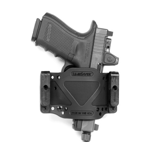 Discover unmatched versatility with the Limbsaver CrossTech Compact Ambidextrous IWB/OWB Clip-On Gun Holster in black. Ambidextrous, comfortable, and designed for various handguns, it's your ideal concealed carry solution.