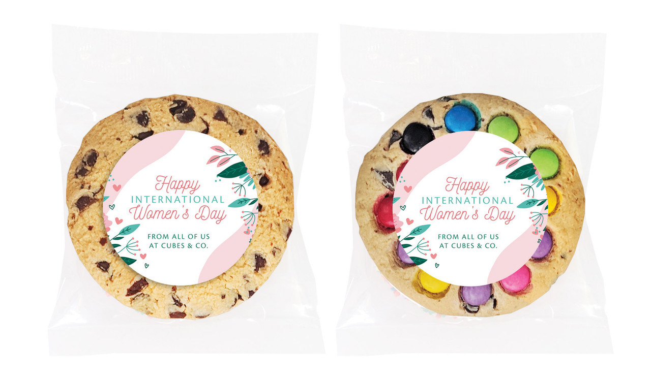 Fun Floral Womens Day Personalised Cookie