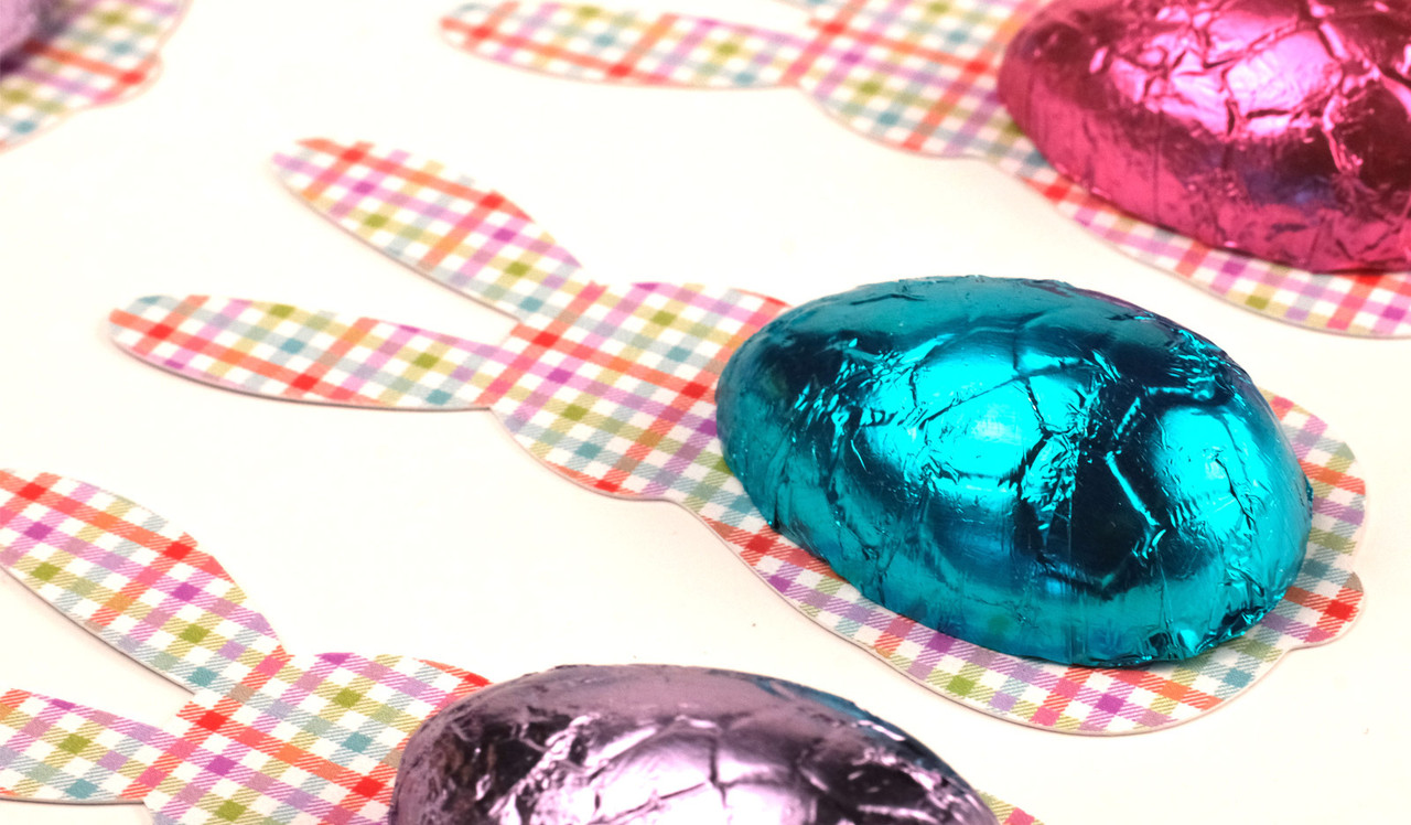 Example of half eggs on our bunny cards