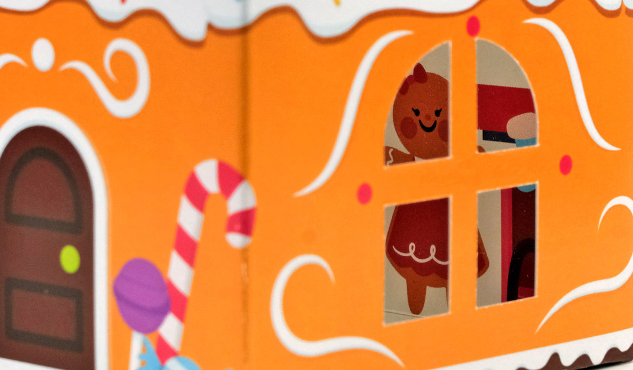 Interior printing inside the gingerbread house