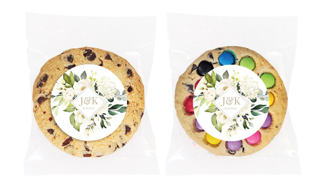 Diamond On White Roses Personalised Cookie