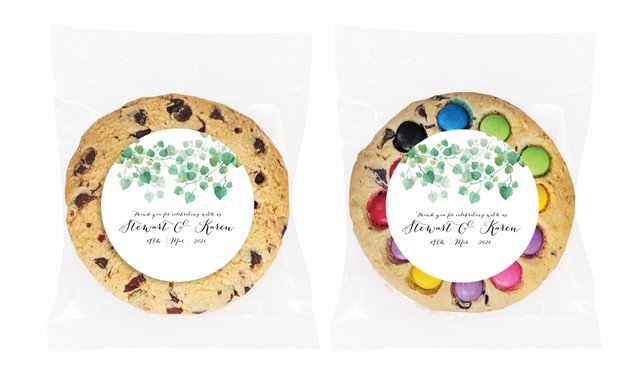 Hanging Leaves Engagement Personalised Cookie