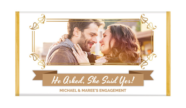 Banner Photo Personalised Engagement Chocolate