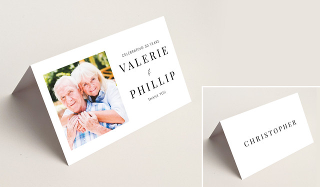 Simple Photo Anniversary Place Cards With Guest Names
