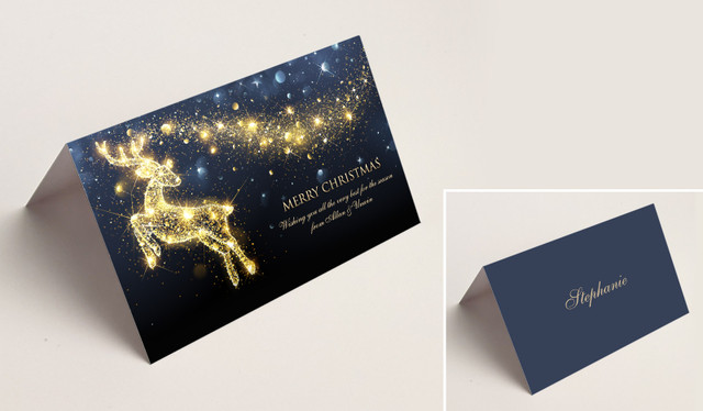 Glowing Reindeer Christmas Place Cards With Guest Names