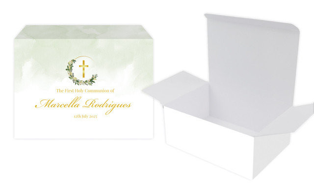 Greenery Hoop Communion Personalised Tuck Gift Box