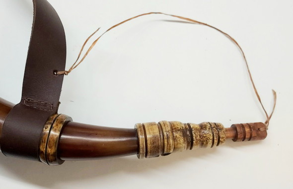 15" Custom Horn With Special Tip Right Hip