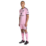 Manchester United 25/26 Men's Pink Goalkeeper Shirt