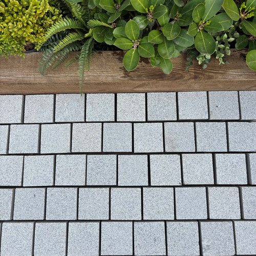 Granite Elite Sawn Block Paving Silver - 100 x 100mm (m2) Granite Elite Sawn Block Paving Silver - 100 x 100mm (m2)