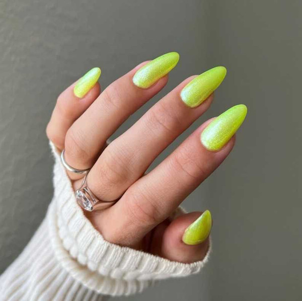 DV016 Limoncello Bling - DND Gel Polish Duo *DIVA* Collections DND Gel Polish Duo *DIVA* Collections