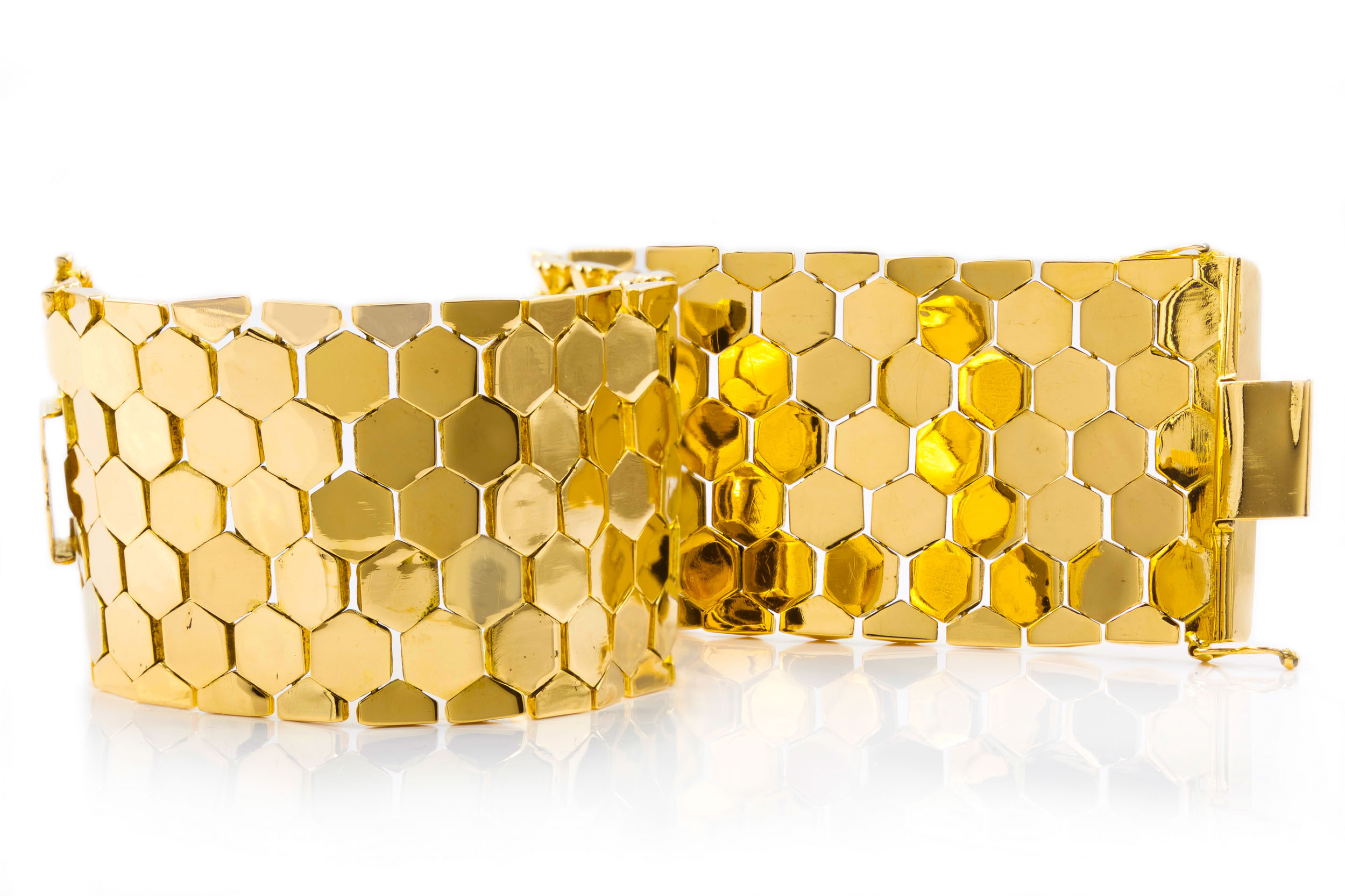 Retro 18k Gold Honeycomb Flexible-Link Romeo Italy, by Bracelet 1960 | Ranzan circa