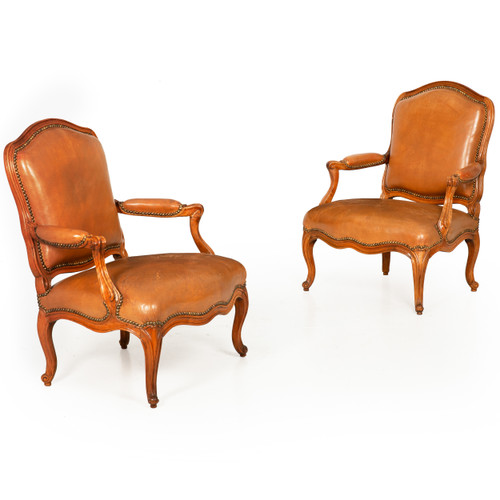 Pair of Louis XV Carved Beechwood Fautuiles | Louis Cresson, ca. 1750