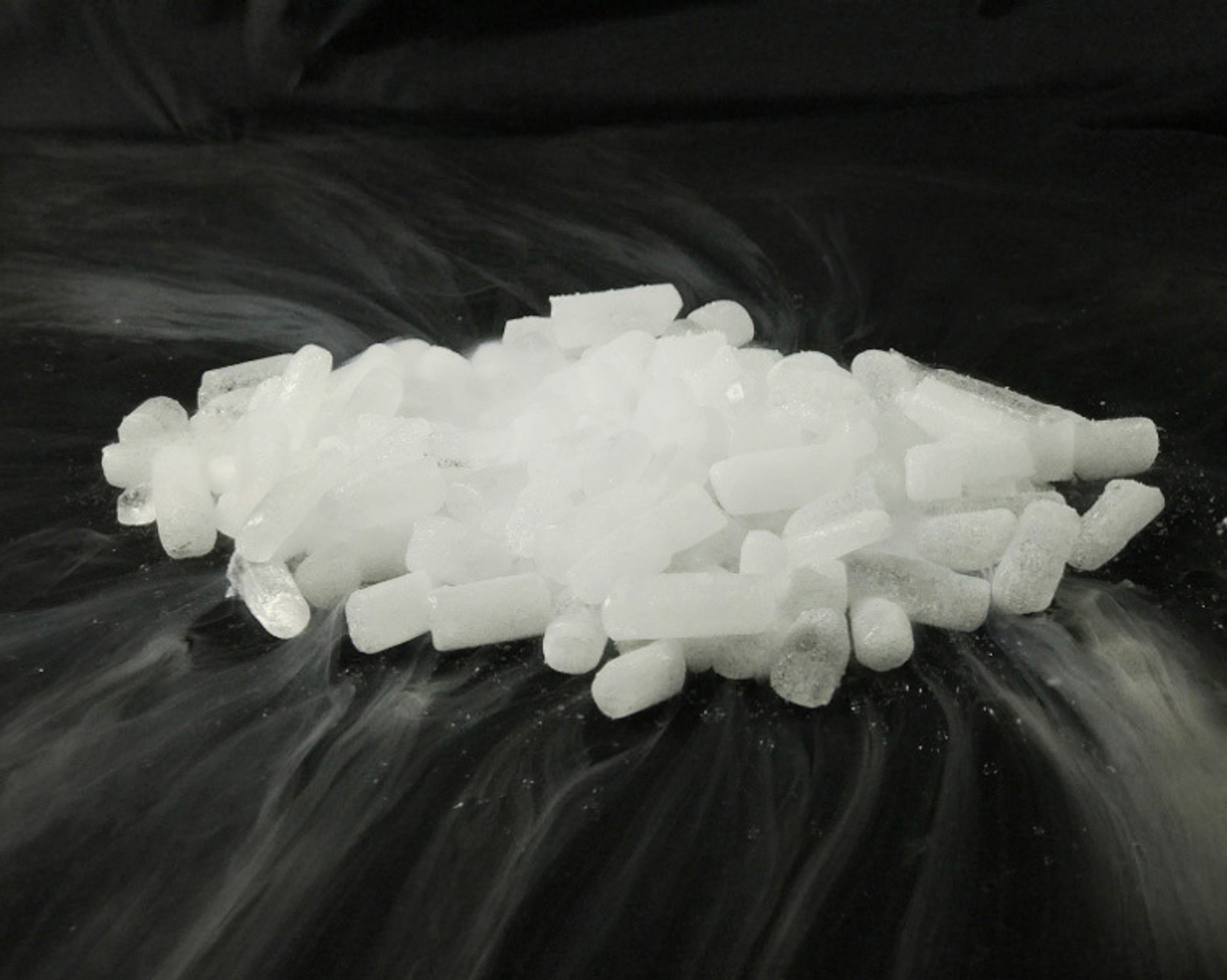 Dry Ice Rice Pellets 70 Pound Dry Ice Box USA Lab   204047  54920.1655739875 