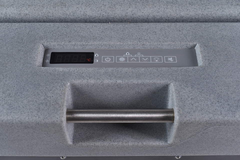 USA Lab 2.82 cuft -25°C Mobile Medical freezer