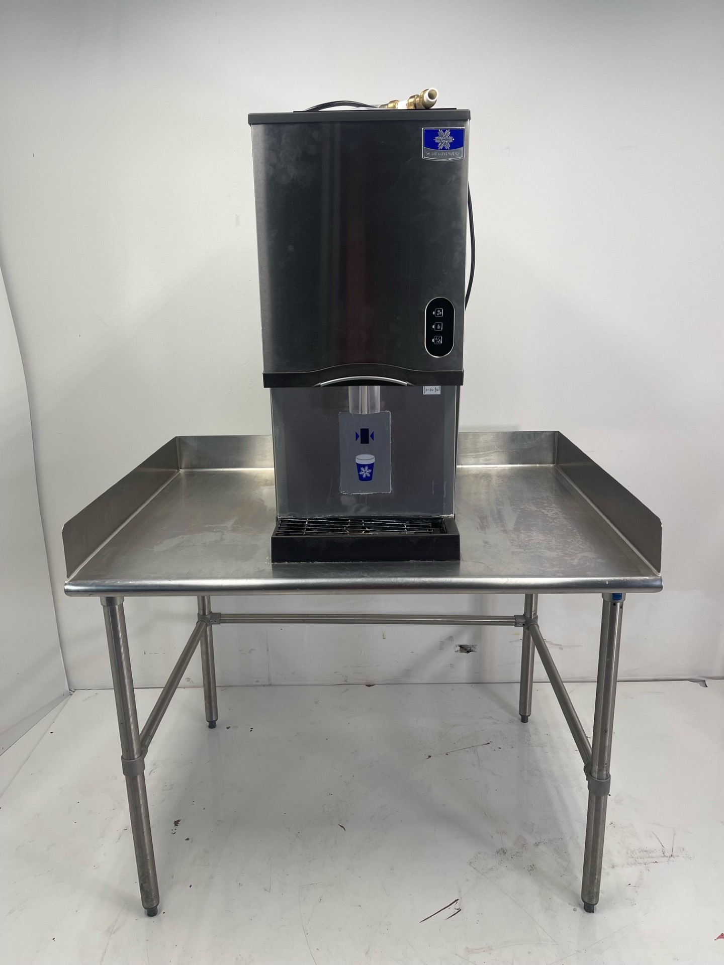 CNF0201A161 Manitowoc Countertop Ice Maker USA Lab