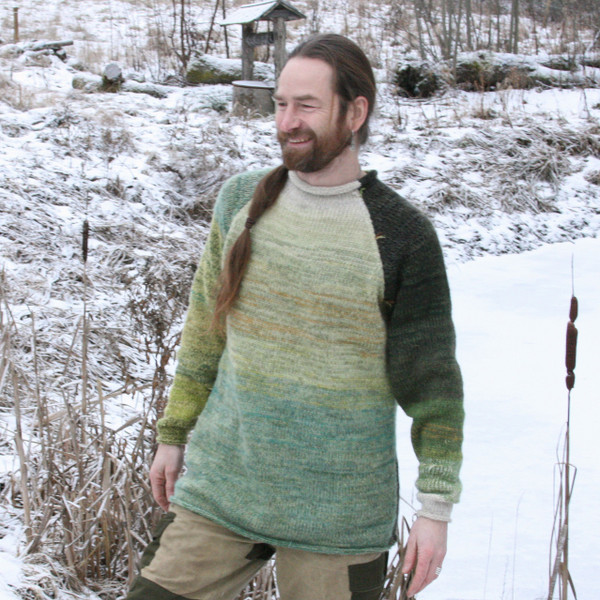 Reflections green raglan pullover sweater size L reversible sweater worn by man with beard