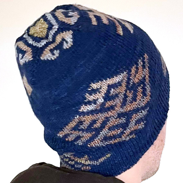 Usins double knit hat designed by Inese Iris Liepina for Urth Yarns