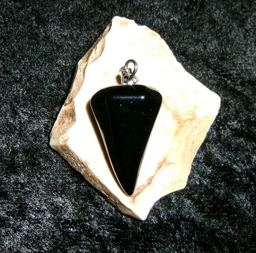 Pendulum pendant with DARK GRIGORI WATCHER 