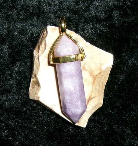 Stone Point Pendant with ILMU KHODAM