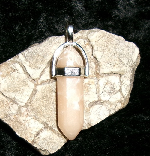 Stone Point Pendant with FOUR ELEMENTS DJINN