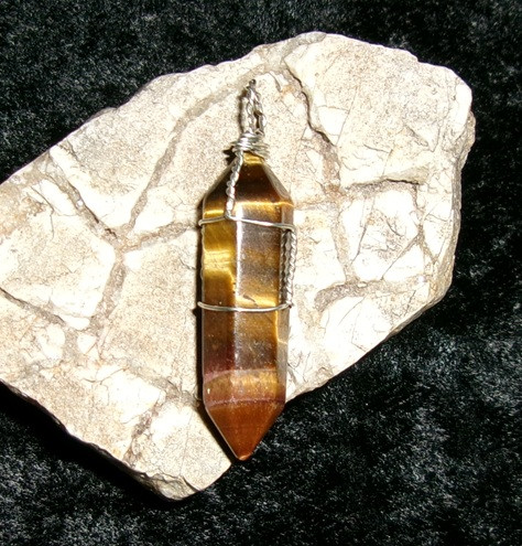 Pendant with GREEK SPHINX