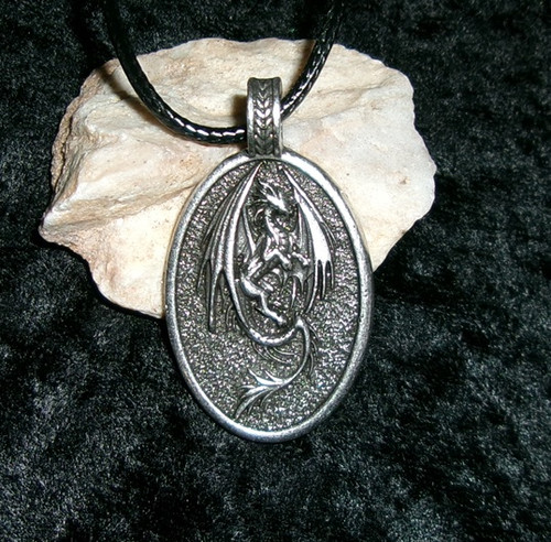 Pendant with SIX ROYAL DRAGONS