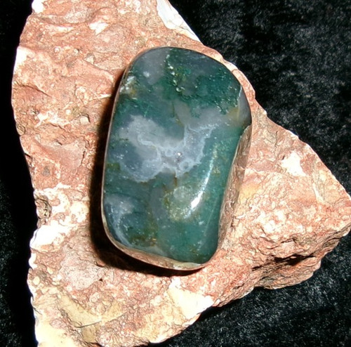 Stone with GNOME
