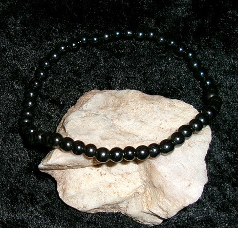 Stretch Bracelet with BLACK DRAGON