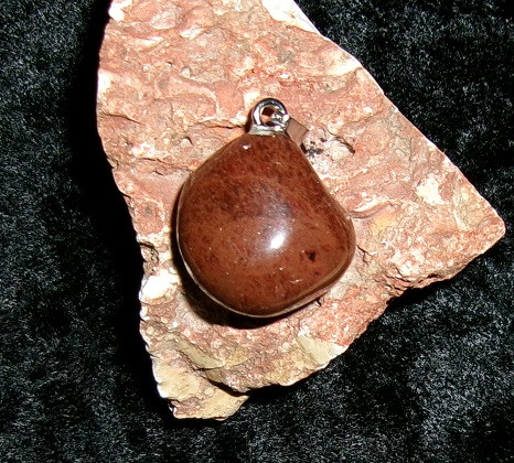 Stone Pendant with ARALEZ