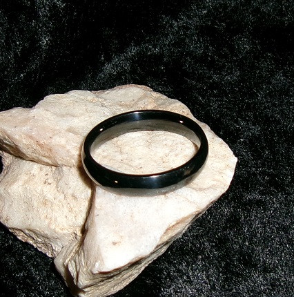 Ring with YANG DJINN