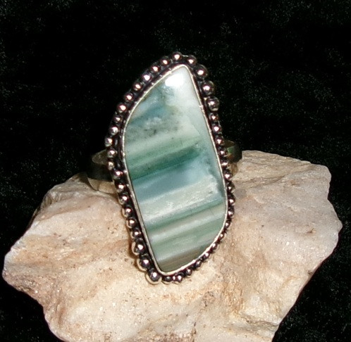 Ring with QUEEN IRISH CLOVER FAIRY