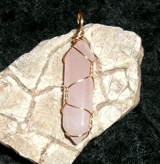 Wire Pendant with GODDESS APHRODITE Portal