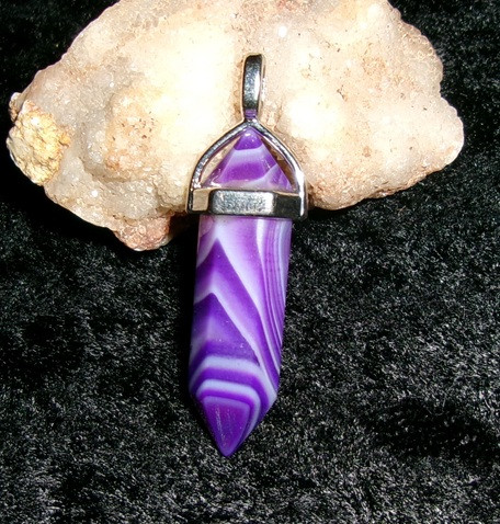 Stone Point Pendant with 10 ENCHANTMENTS