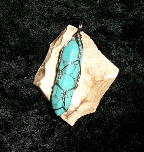 Pendant with CHAKRA BALANCING AND KARMA CLEANSING SPELLS