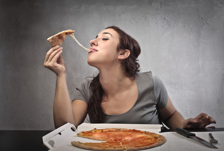 The Metabolism Reset: How Strategic Portion ‘Cheat Meals’ Actually Fire Up Fat Burn
